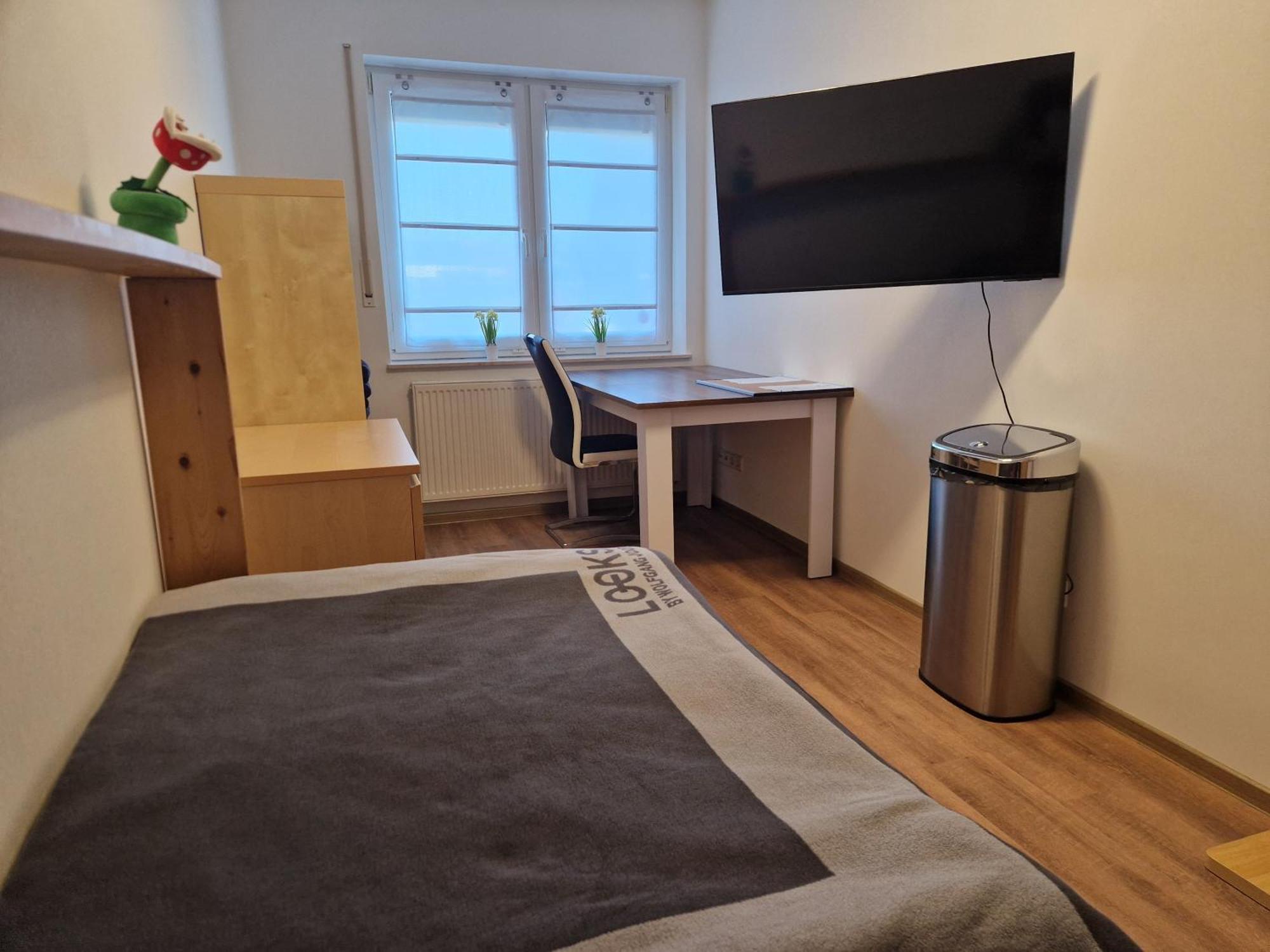 Einzelzimmer In Ruhiger Lage --- Check-In Mit Schluesselkasten Meppen Exterior foto